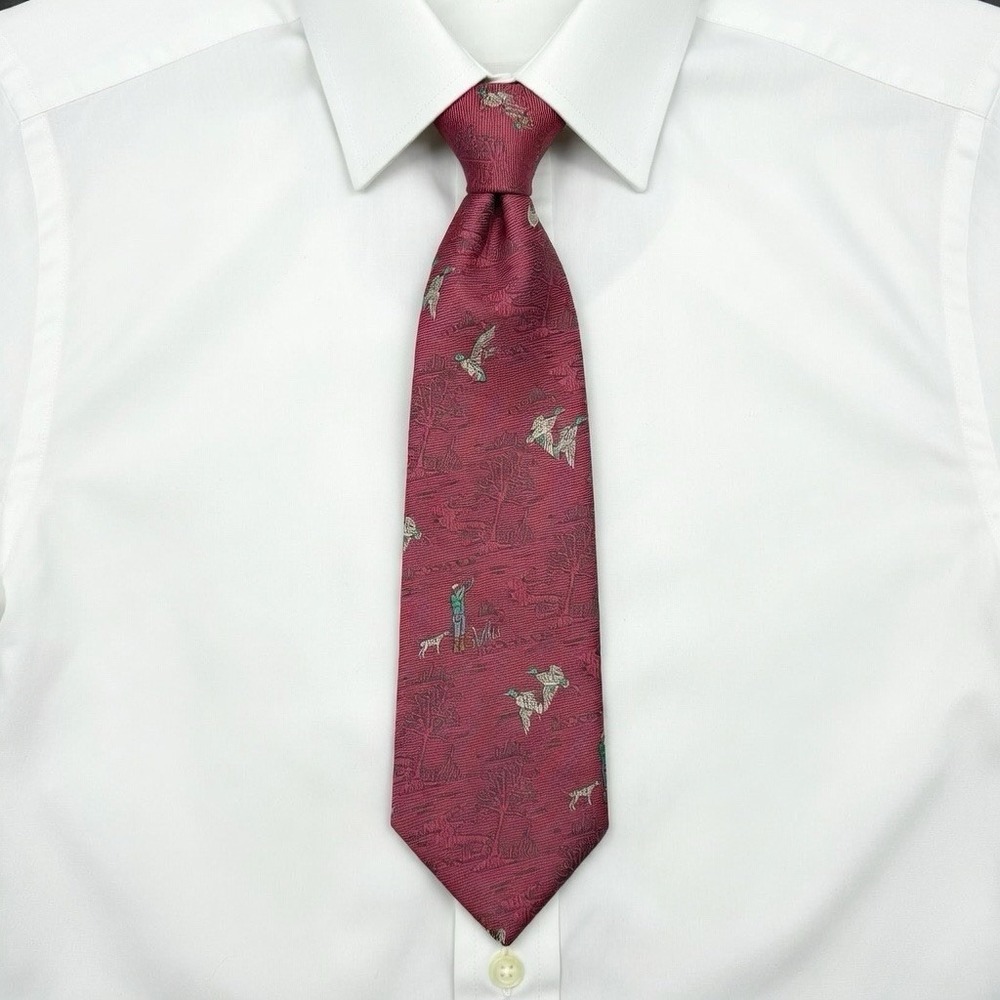 Polo Ralph Lauren Hunting Scene Tie Burgundy Wool Silk Handmade USA 3" 54"
